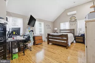 1544 County Park Rd, Gilbert, PA 18331 - Photo 26