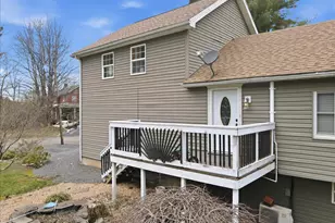 1544 County Park Rd, Gilbert, PA 18331 - Photo 8