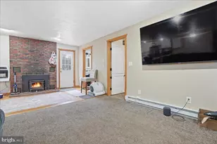 1544 County Park Rd, Gilbert, PA 18331 - Photo 14