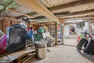 1544 County Park Rd, Gilbert, PA 18331 - Photo 36