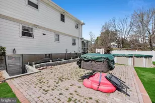 102 Valley Stream Rd, Stroudsburg, PA 18360 - Photo 8