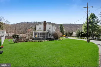 102 Valley Stream Road, Stroudsburg, PA 18360 - Photo 4