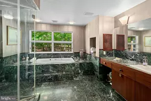 310 Hunters Farm Rd, Henryville, PA 18332 - Photo 36