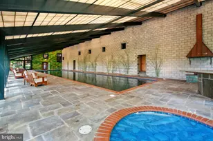 310 Hunters Farm Rd, Henryville, PA 18332 - Photo 4