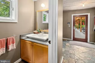 310 Hunters Farm Rd, Henryville, PA 18332 - Photo 26