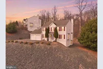 706 Franklin Court, East Stroudsburg, PA 18302 - Photo 4