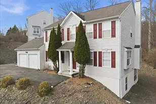 706 Franklin Ct, East Stroudsburg, PA 18302 - Photo 8