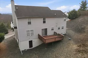 706 Franklin Ct, East Stroudsburg, PA 18302 - Photo 98