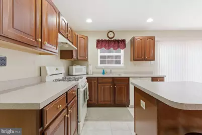 706 Franklin Court, East Stroudsburg, PA 18302 - Photo 32