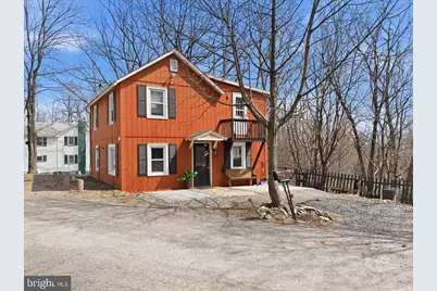 22 Quay Avenue, Mount Pocono, PA 18344 - Photo 2