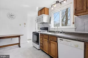 22 Quay Ave, Mount Pocono, PA 18344 - Photo 20