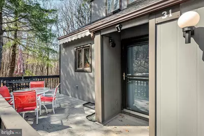 31 Middle Village Way, Tannersville, PA 18372 - Photo 4