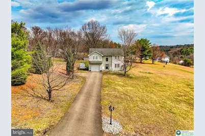 2260 Reo Drive, Effort, PA 18330 - Photo 1