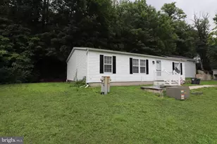 1215 Blue Mountain Cir, Saylorsburg, PA 18353 - Photo 32