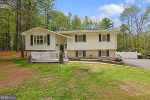 268 Turkey Ridge Dr, Kunkletown, PA 18058 - Photo 2