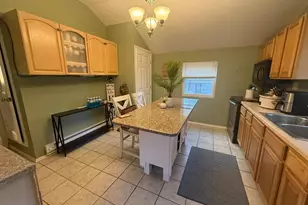 2328 Lakeside Dr, Tobyhanna, PA 18466 - Photo 12
