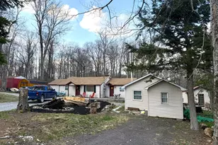 2328 Lakeside Dr, Tobyhanna, PA 18466 - Photo 6