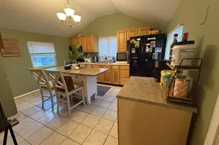 2328 Lakeside Dr, Tobyhanna, PA 18466 - Photo 10