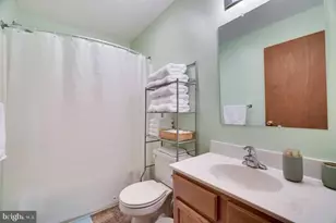 7118 Winnebago Dr, Pocono Lake, PA 18347 - Photo 34