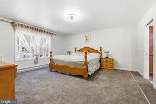 506 Sir Jeoffrey Ct, Blakeslee, PA 18610 - Photo 8