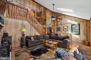 2038 Beaver Run Rd, Pocono Lake, PA 18347 - Photo 20
