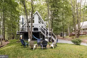243 Trout Creek Dr, Pocono Lake, PA 18347 - Photo 2