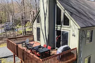 179 Selig Rd, Pocono Lake, PA 18347 - Photo 10