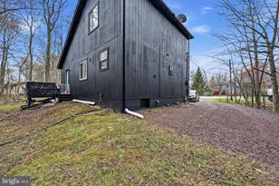 9196 Buttonwood Ct, Tobyhanna, PA 18466 - Photo 4