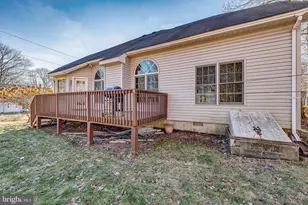 1624 Cotswold Rd, Tobyhanna, PA 18466 - Photo 42