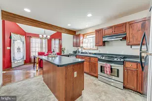 1624 Cotswold Rd, Tobyhanna, PA 18466 - Photo 10