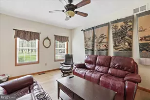 181 Cranberry Dr, Blakeslee, PA 18610 - Photo 10