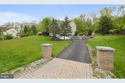 258 Rising Meadow Way, East Stroudsburg, PA 18302 - Photo 4