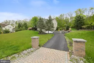 258 Rising Meadow Way, East Stroudsburg, PA 18302 - Photo 4