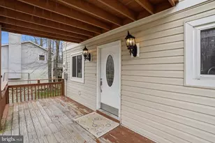 1117 Knollwood Dr, Tobyhanna, PA 18466 - Photo 8