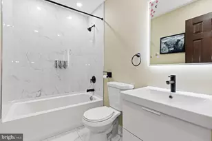 3303 Greenbriar Dr, East Stroudsburg, PA 18301 - Photo 16