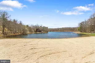 3303 Greenbriar Dr, East Stroudsburg, PA 18301 - Photo 38
