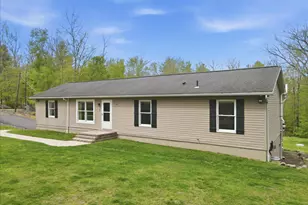 58 Brush Dr, East Stroudsburg, PA 18302 - Photo 4