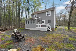 8962 Pheasant Ln, Tobyhanna, PA 18466 - Photo 4