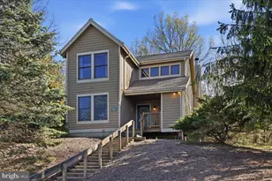 151 Pine Ct, Tannersville, PA 18372 - Photo 2
