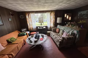 5145 Cresco Dr, Pocono Lake, PA 18347 - Photo 6