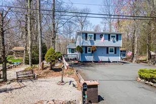 945 Country Pl Dr, Tobyhanna, PA 18466 - Photo 38