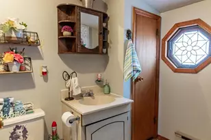 945 Country Pl Dr, Tobyhanna, PA 18466 - Photo 24
