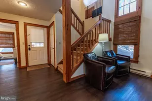 412 Hickory Dr, Tannersville, PA 18372 - Photo 10