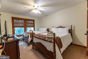 412 Hickory Dr, Tannersville, PA 18372 - Photo 30