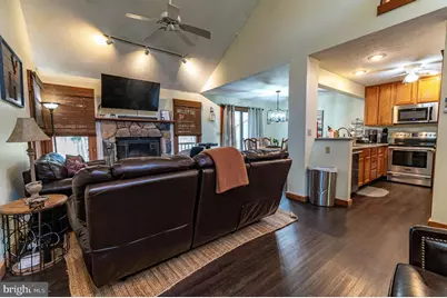 412 Hickory Drive, Tannersville, PA 18372 - Photo 14
