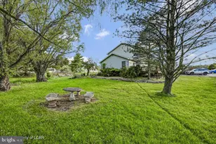2204 Branchwood Ct, East Stroudsburg, PA 18302 - Photo 60