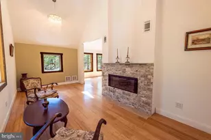 57 Lake Ln, East Stroudsburg, PA 18301 - Photo 8