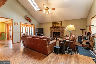 1328 Winding Way, Tobyhanna, PA 18466 - Photo 4