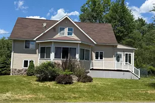 7639 Lake Shore Dr, Pocono Lake, PA 18347 - Photo 2
