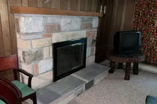 104 Tepee Dr, Pocono Lake, PA 18347 - Photo 14